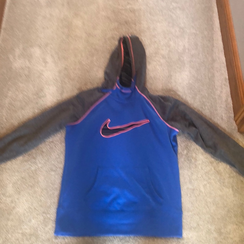 Nike hooded sweatshirt